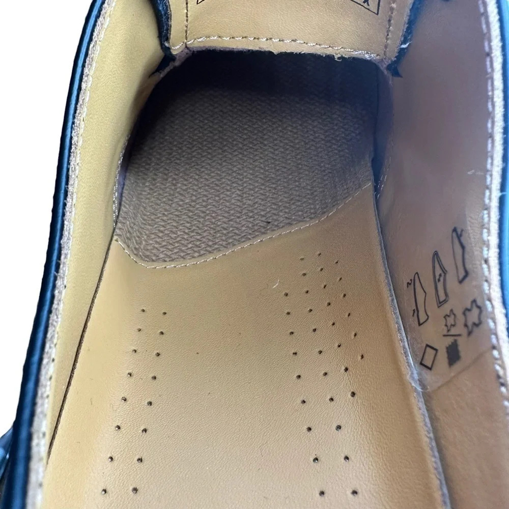 Dr. Martens 1461 Women's Smooth Leather Oxford Shoes. Sz: 9 - Picture 10 of 12